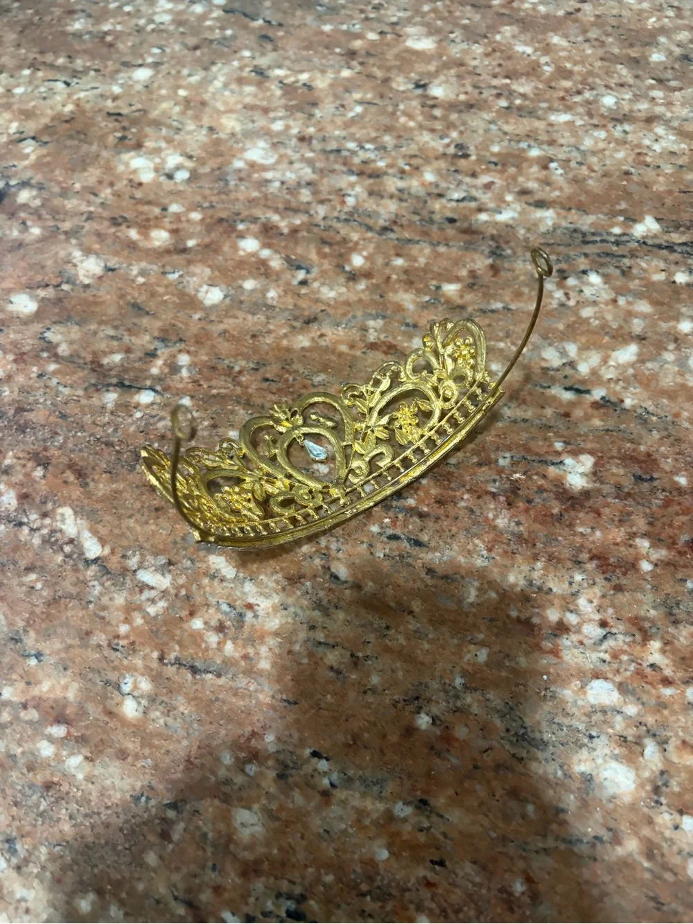 N/A elegant gold